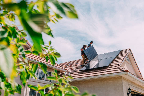 Best Roof Gutter Cleaning  in Random Lake, WI